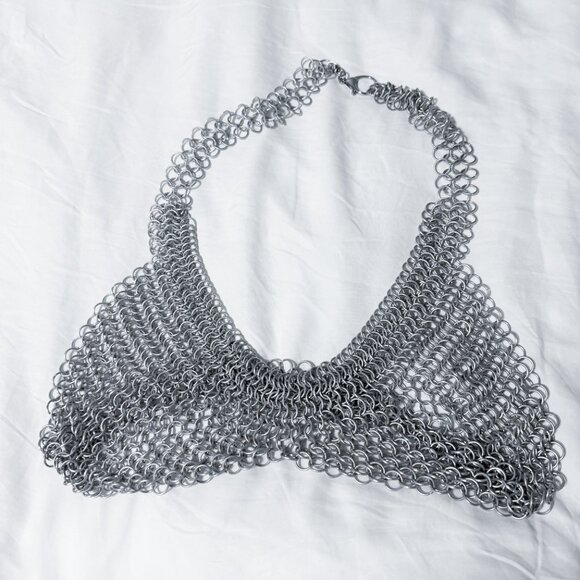 Chainmail Bra - Picture 3 of 7